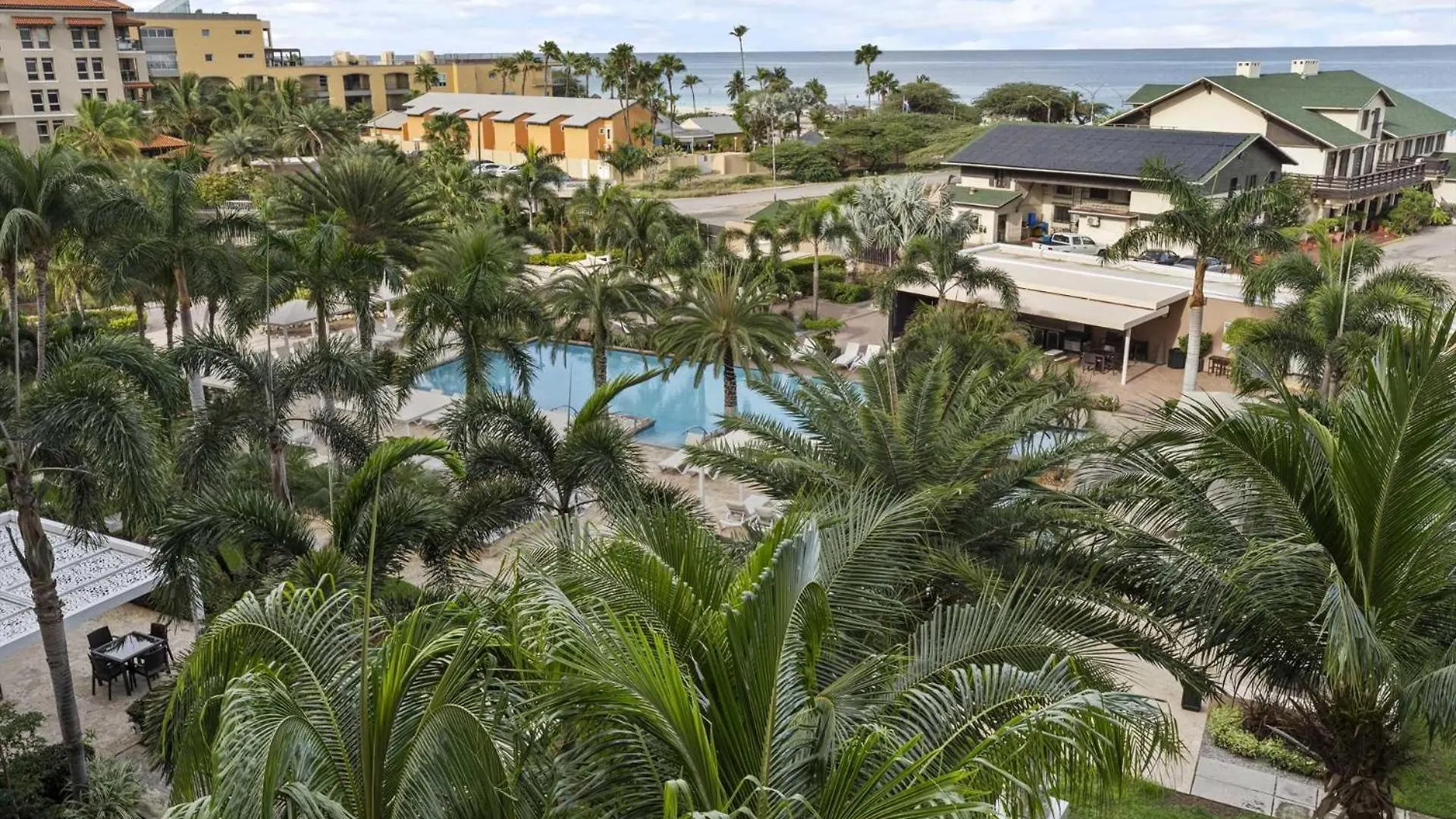 Beach View - Beach Royale 2Br Condo - Lv406 Palm Beach